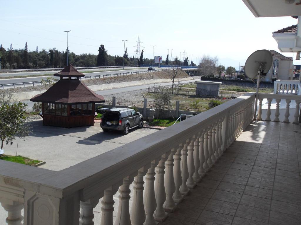 Hotel Lovcen Podgorica Exterior photo