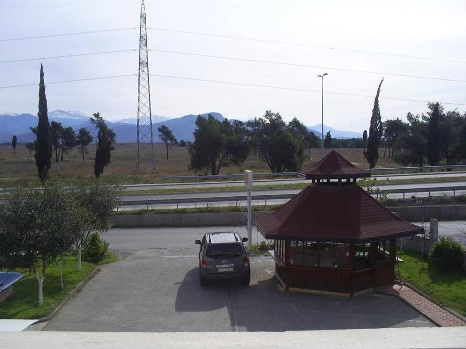 Hotel Lovcen Podgorica Exterior photo