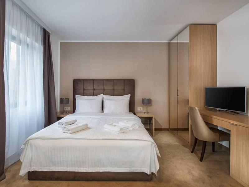 Hotel Lovcen Podgorica Exterior photo
